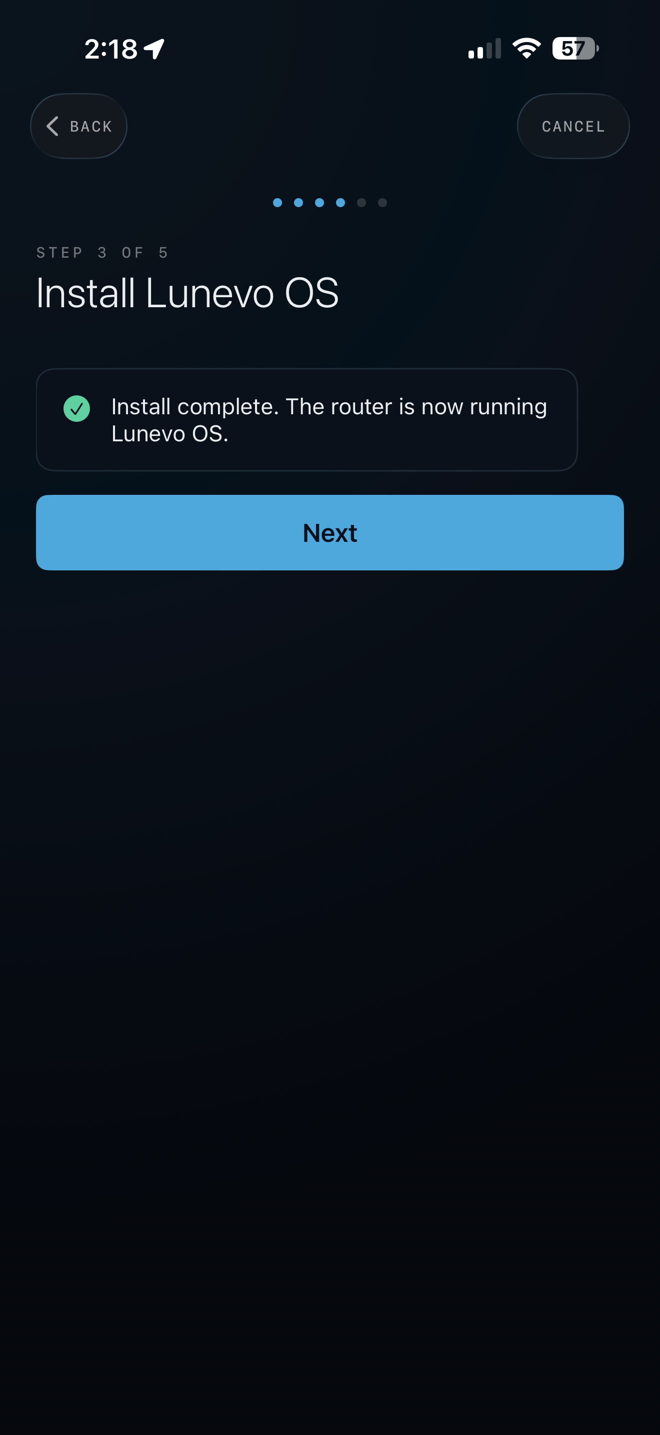 Lunevo app confirming that a supported GL.iNet portable router is running Lunevo OS